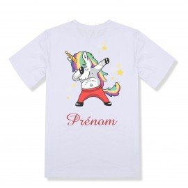 T-shirt enfant personnalisé avec une licorne qui dab et prénom